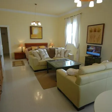 Marina Dos - 4 Bedroom In - Perfect For Families Villa